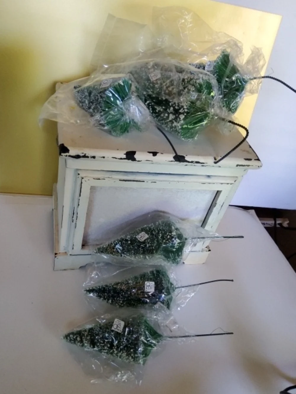 Dept 56 Bottle Brush Christmans Tree Picks X 6